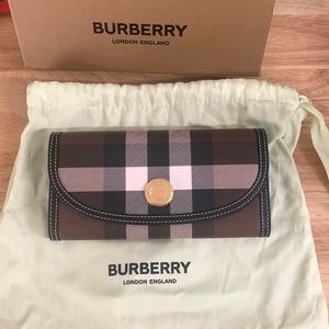 Brand New Burberry Wallet